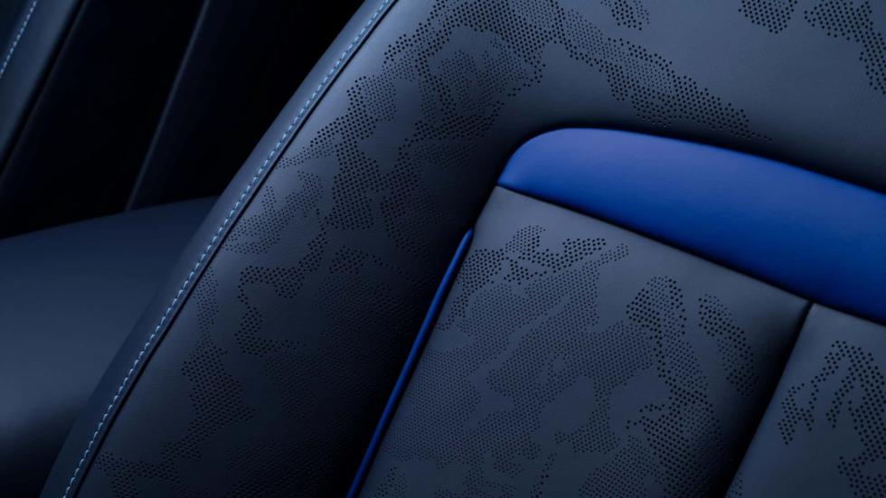 Η Rolls-Royce Cullinan Blue Shadow Edition εμπνέεται από το διάστημα